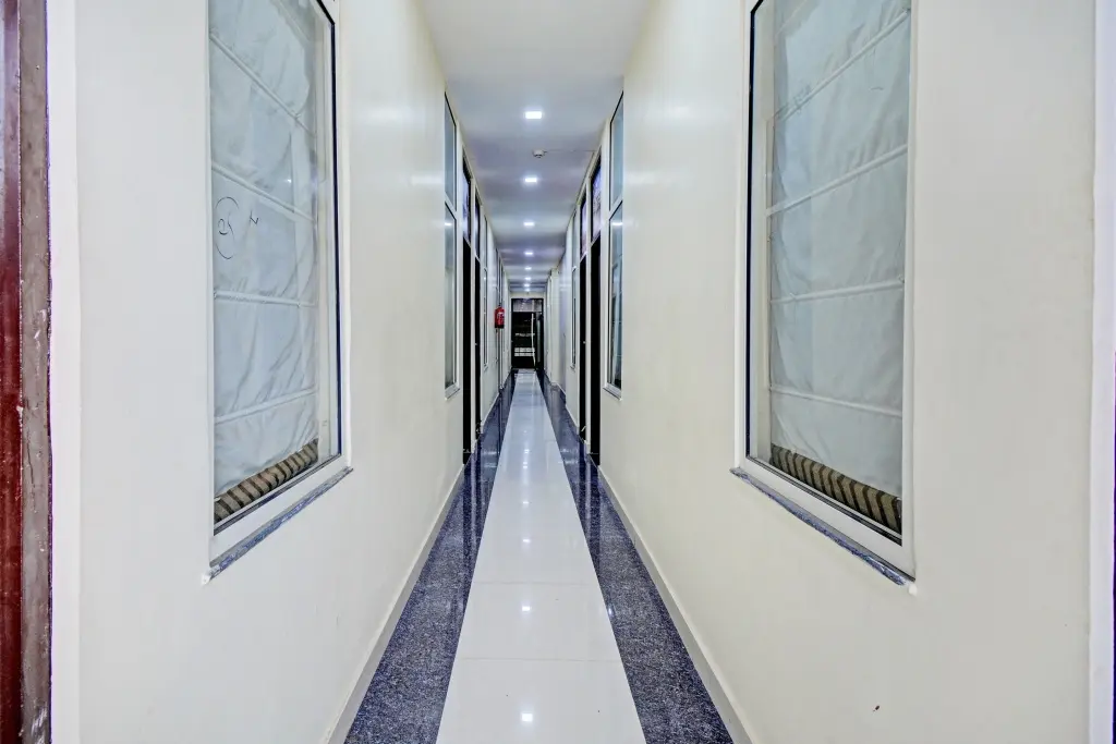Джайпур: OYO 81045  collection O Hotel My Stay Retreat