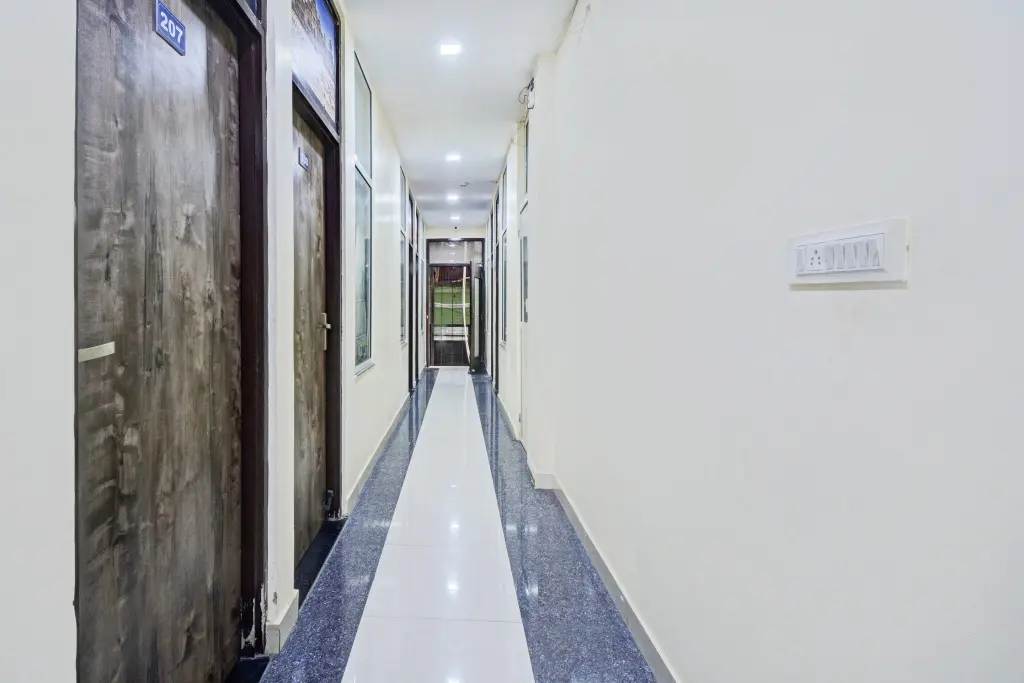 Джайпур: OYO 81045  collection O Hotel My Stay Retreat