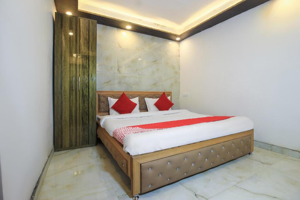 Наинитал: OYO 62255 Drishti Cottage