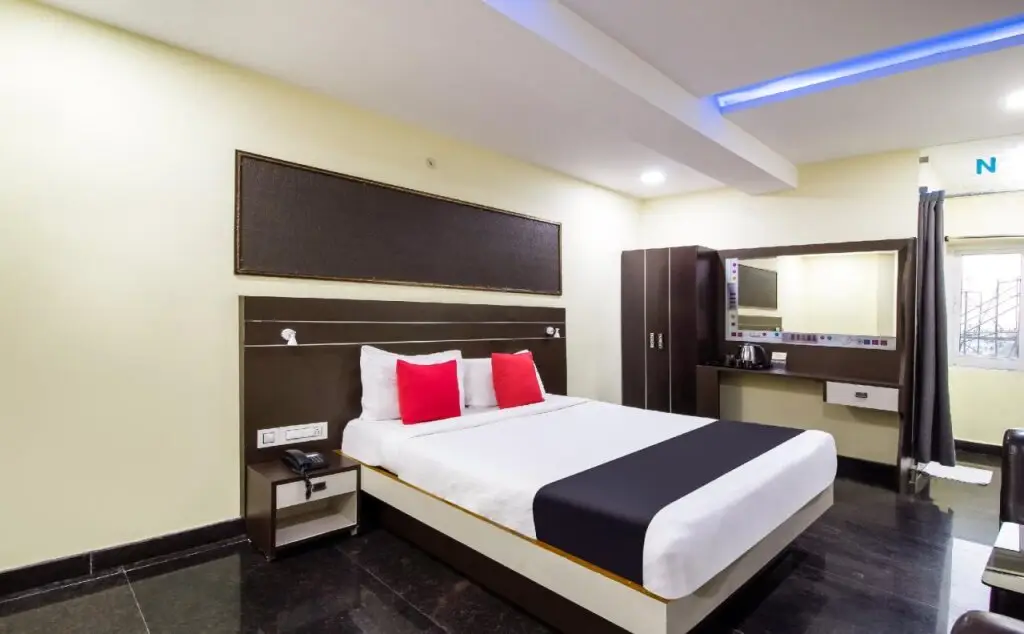 Хидерабад: Fabhotel Navya Grand
