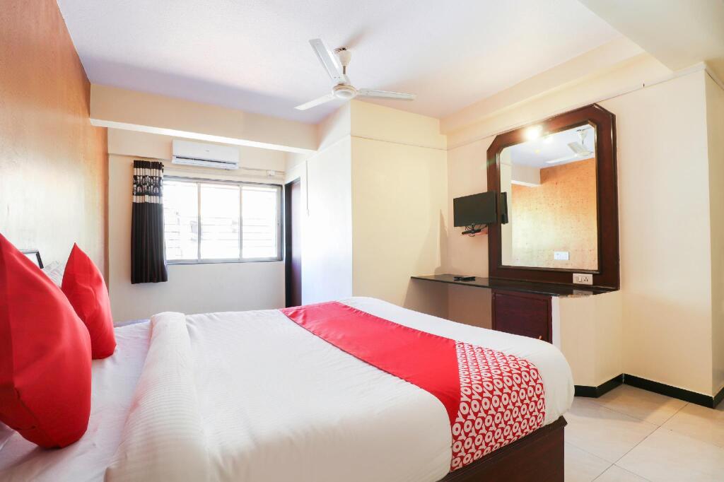 Олд-Махабалешвар: OYO 61503 Hotel Honey House