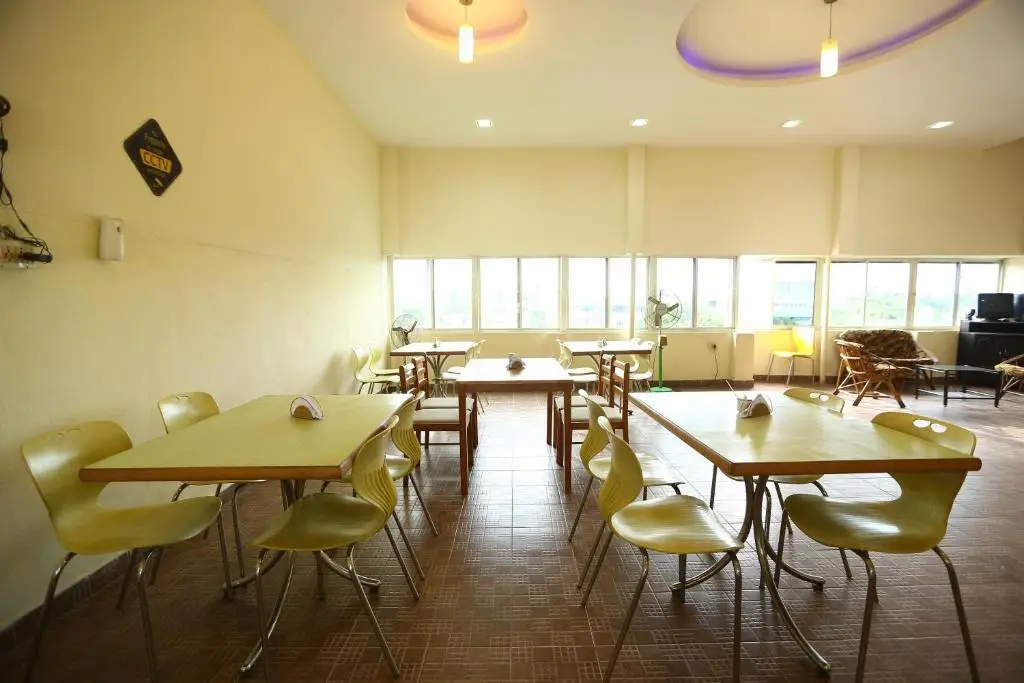 Ченнаи: Oyo 1514 J2 Service Appartment