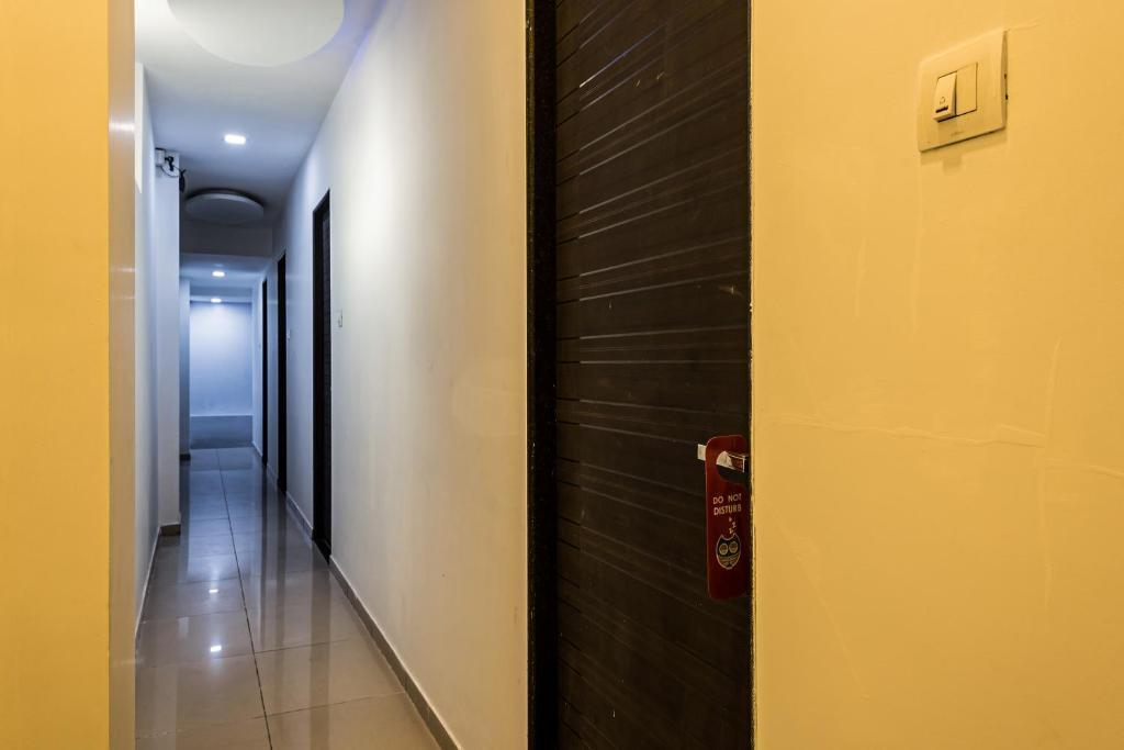 Мумбаи: OYO 6581 Ascot Inn