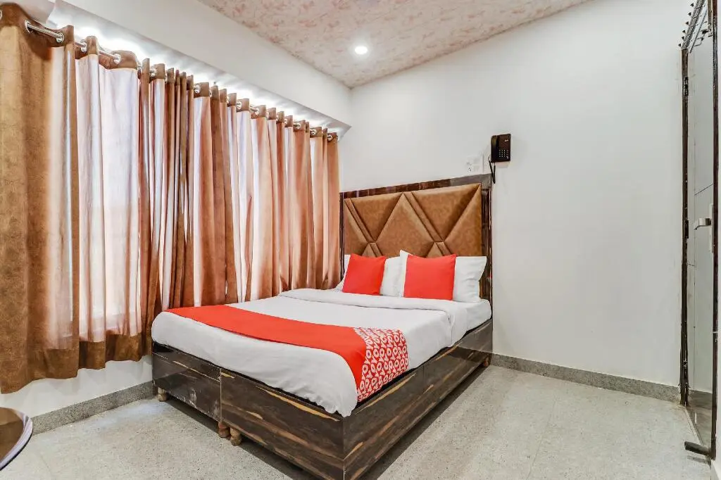 Лудхиана: OYO 79906 Hotel Sun View