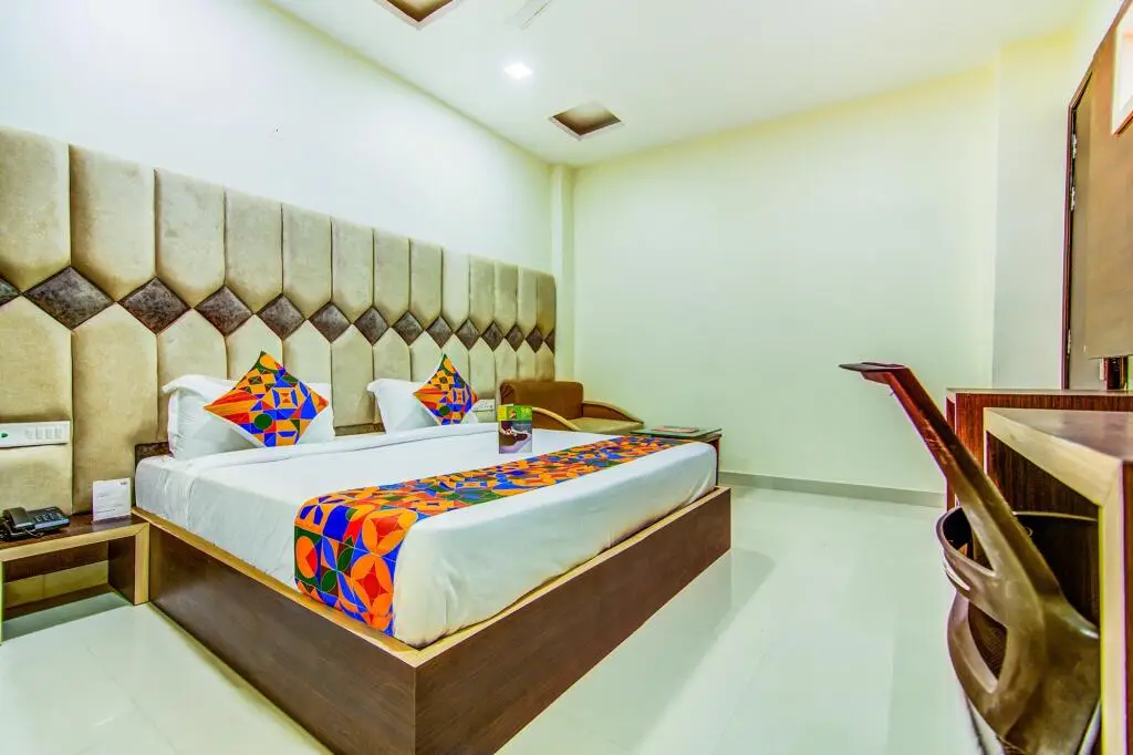 Амритсар: FabHotel Nayyar Inn II