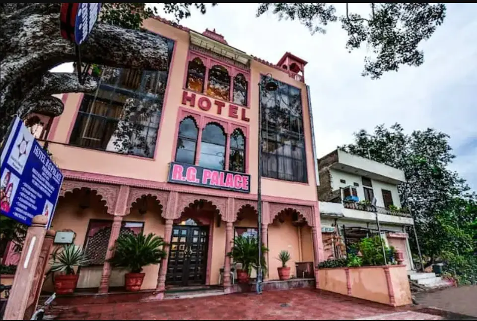 Амбер: Hotel Sofitel Inn