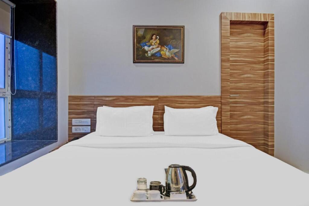 Колката: Townhouse 726 Hotel All In One