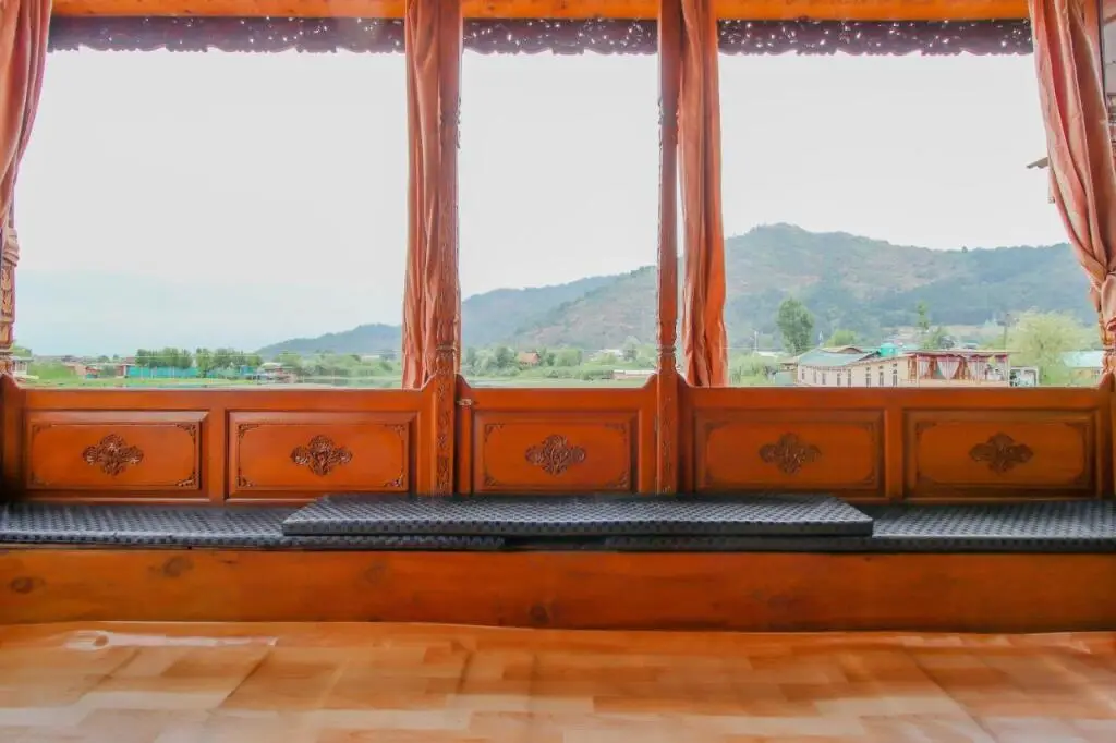 OYO 81523 Noor Palace Group Of Houseboats — фото 1