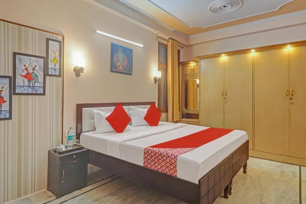 Газиабад: OYO Flagship 82808 Abut Guest House