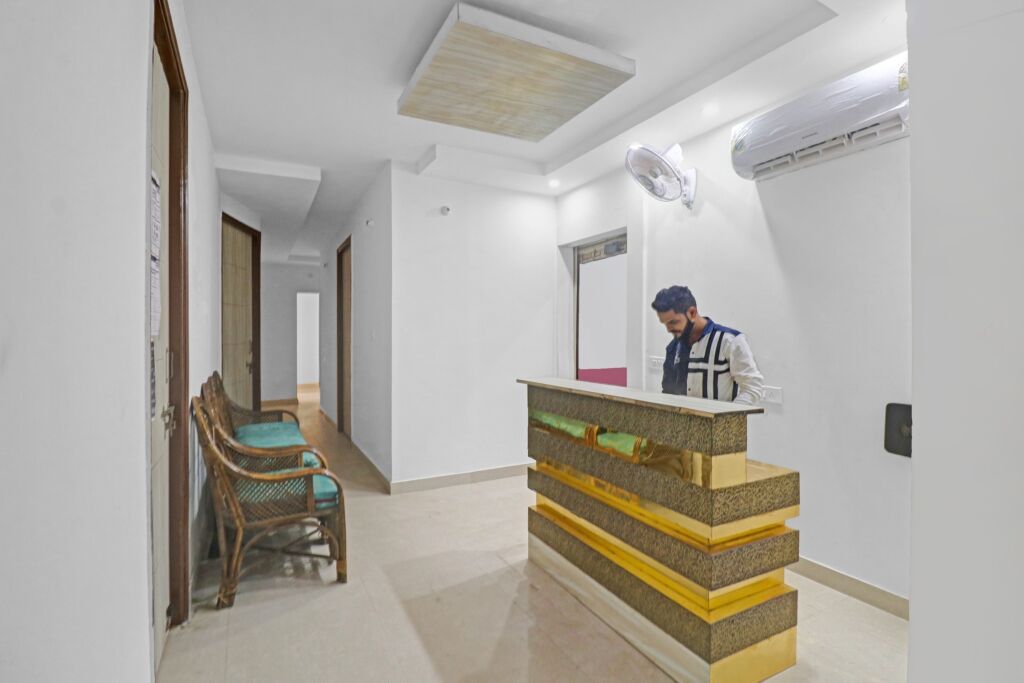 Нью-Дели: OYO Flagship 82846 Silver home stay