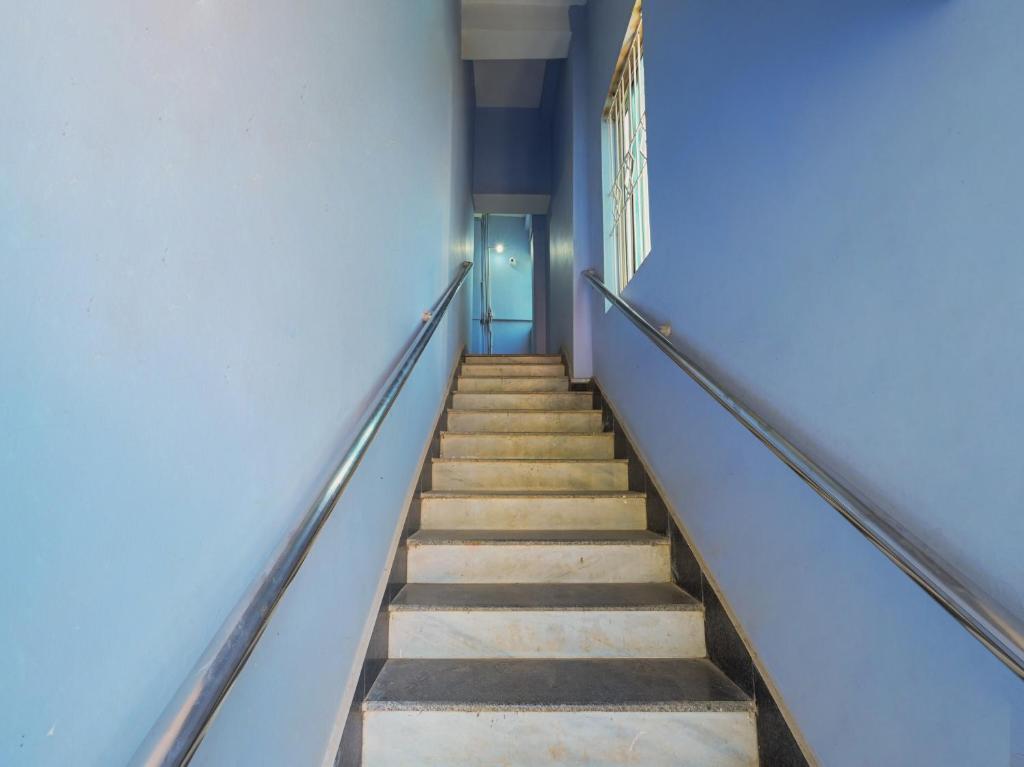 Бхубанешвар: OYO 85156 Prateek A1 Residency