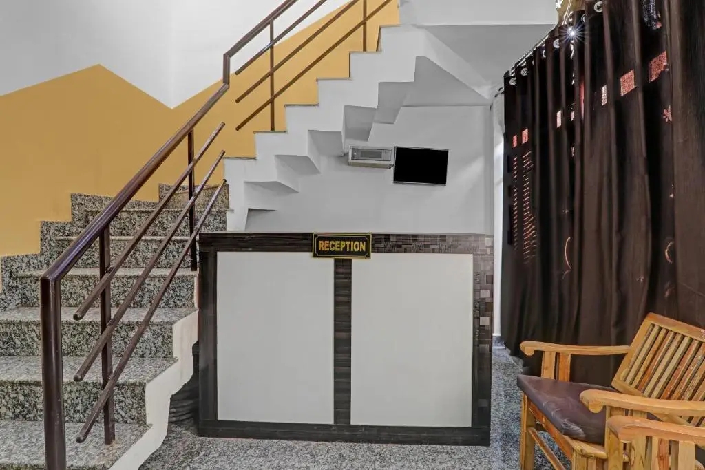 Лакхнау: OYO 85565 Hotel Classio Grand