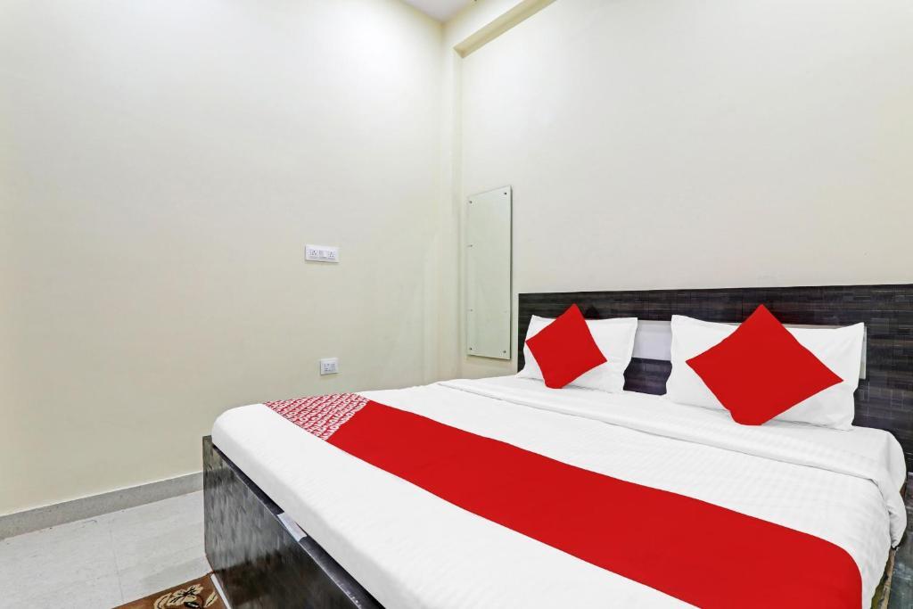 Лакхнау: OYO 85565 Hotel Classio Grand