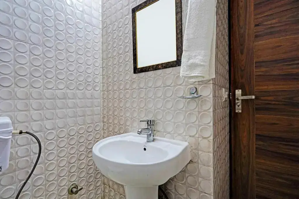 Гуруграм: OYO 85695 Royal Hotel