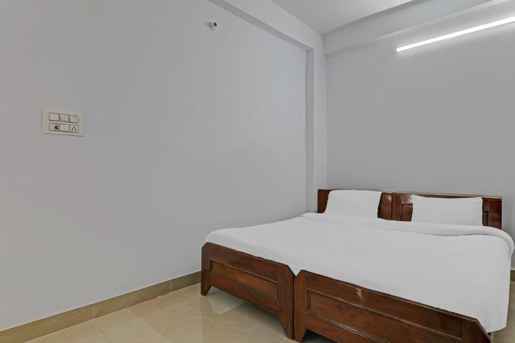 Лакхнау: OYO 85793 Divyata Pride Jankipuram