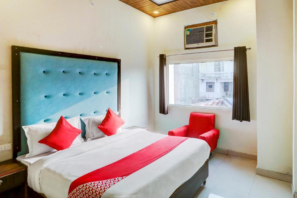 Мератх: OYO 86157 Hotel Haveli Inn