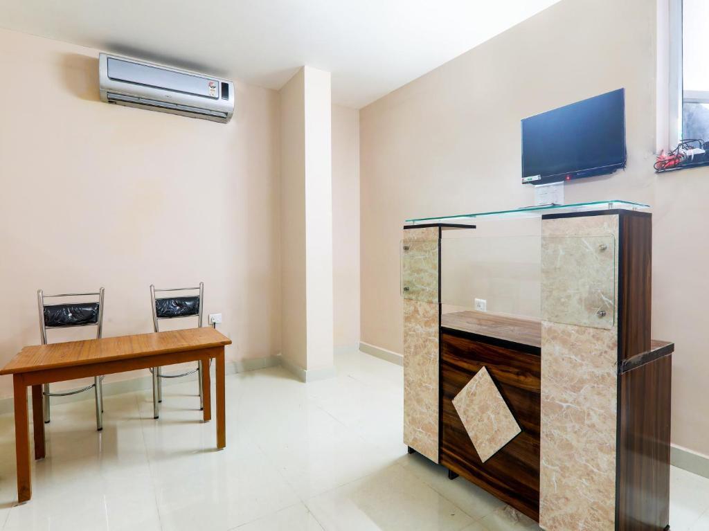 Лакхнау: Collection O 86001 Orchid Home Stay Inn