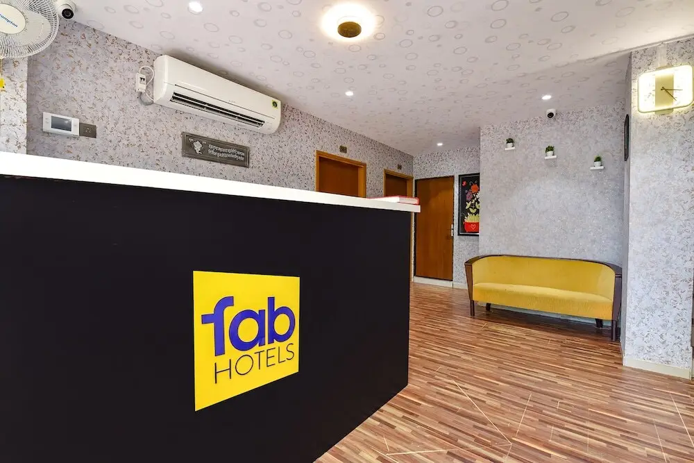 Гандхинагар: Fabhotel Siddharth Corporate