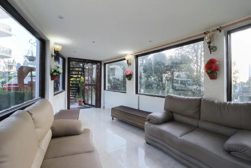 Наинитал: Collection O Nainital Himalayan Resort