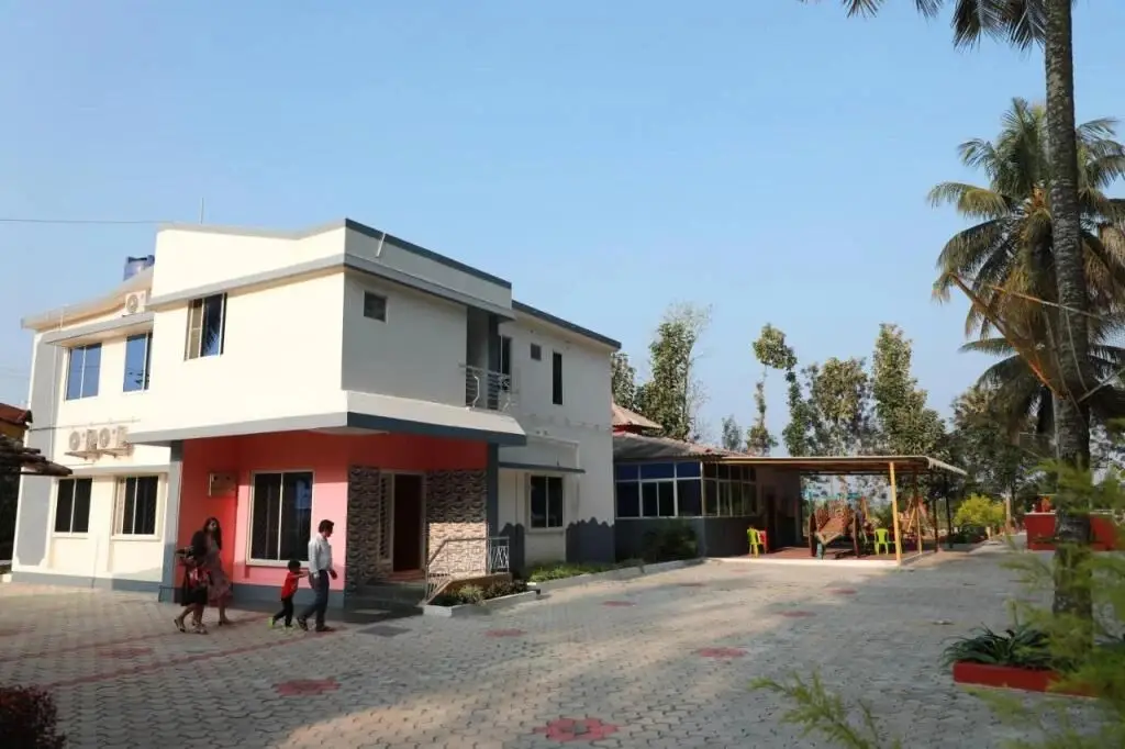 Алюр: Relax Inn Holiday Resort