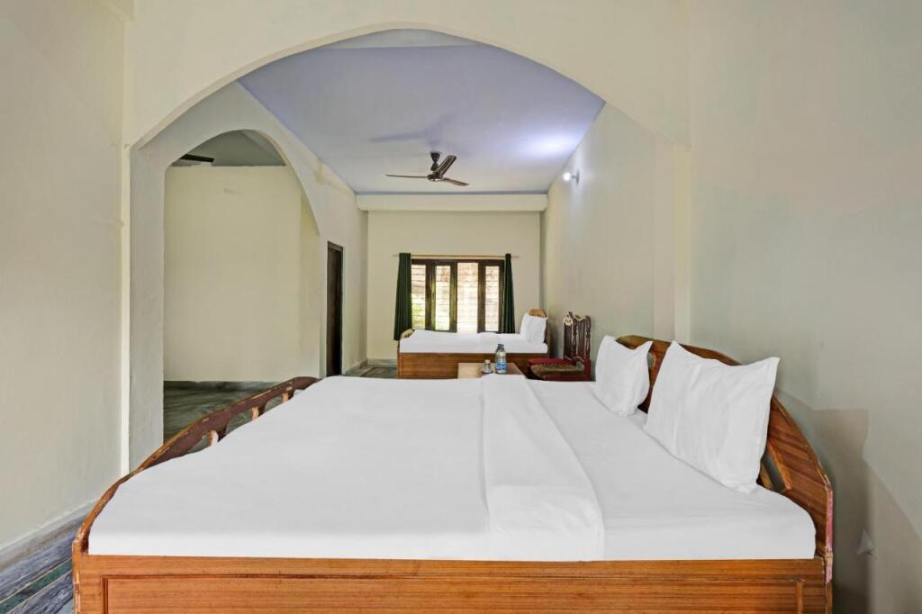Наинитал: OYO 90062 Hotel Global Residency
