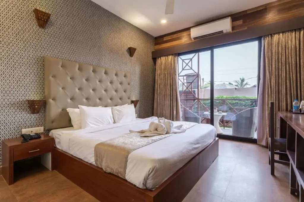 Бага: Amara Oceanfront Resort and Club Baga