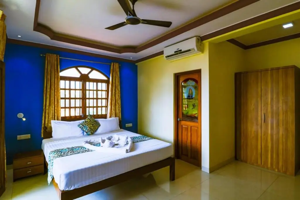 Бага: Larios Beach Holiday Resort