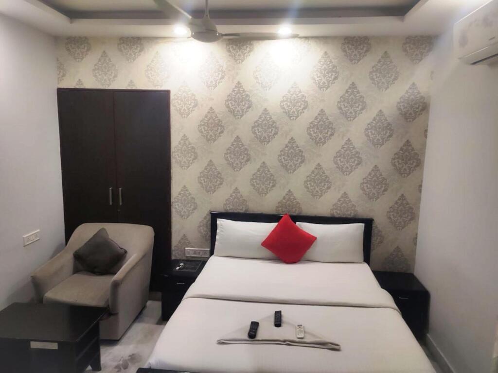 Бангалор: PPH Living G S Suites