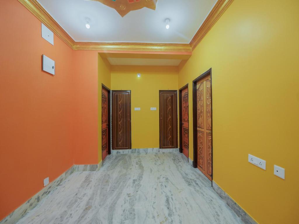 Бхубанешвар: OYO 85561 Anasuya Villa
