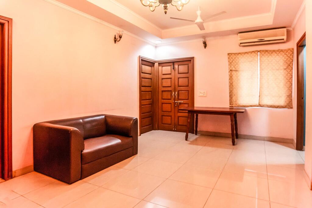Ченнаи: FabHotel Blossoms Service Apartment