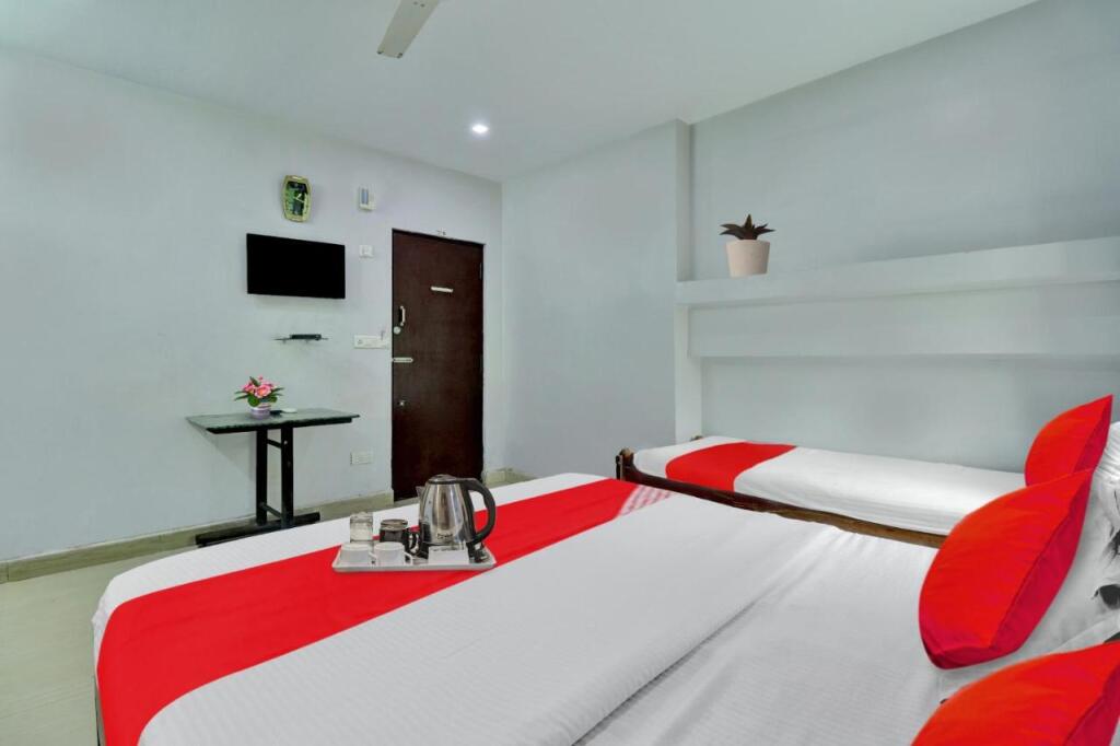 Висакхапатнам: OYO 91078 Hotel Orange