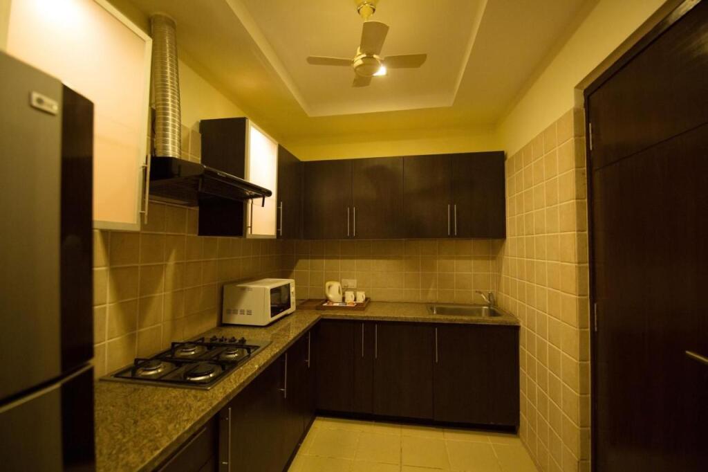 Бангалор: Lemon Tree Hotel, Tarudhan Valley, Manesar