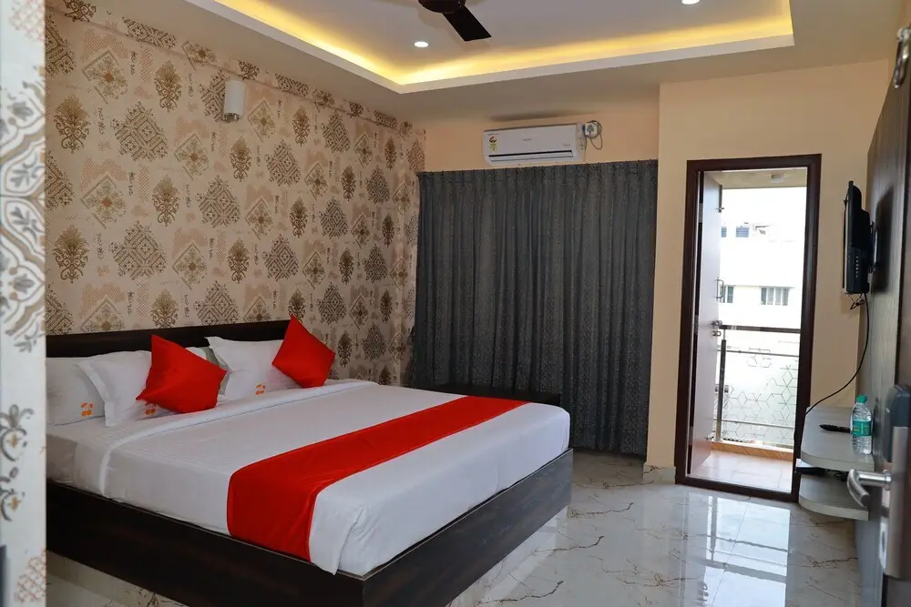 Бангалор: Hotel Golden Cherry