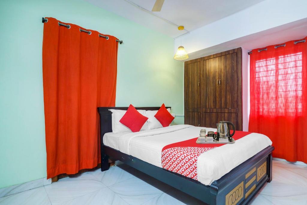 Хидерабад: Super OYO 91856 Broholic Hotels