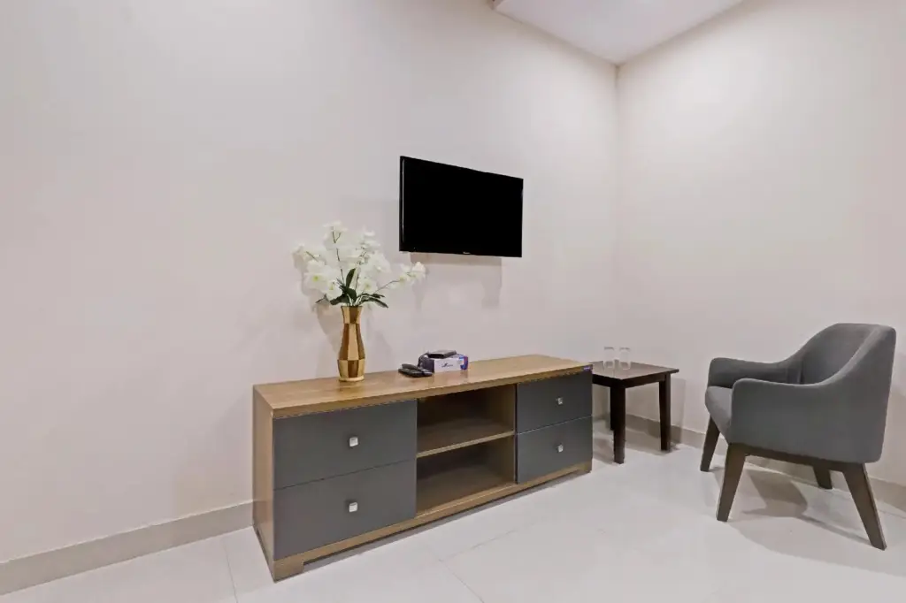 Нагпур: Flagship 82896 Hotel Girija Inn