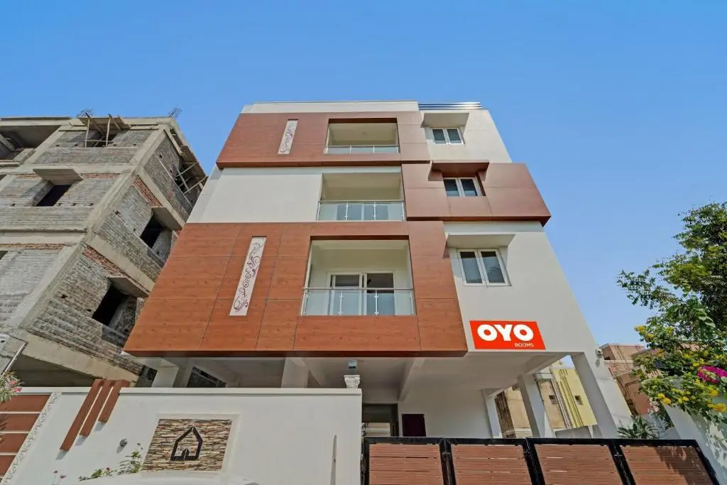 OYO Flagship 88003 Rannar Service Apartment — фото 1