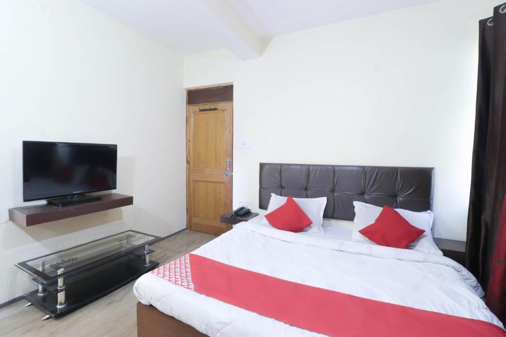 Манали: Oyo Mnl739 Manali Villa
