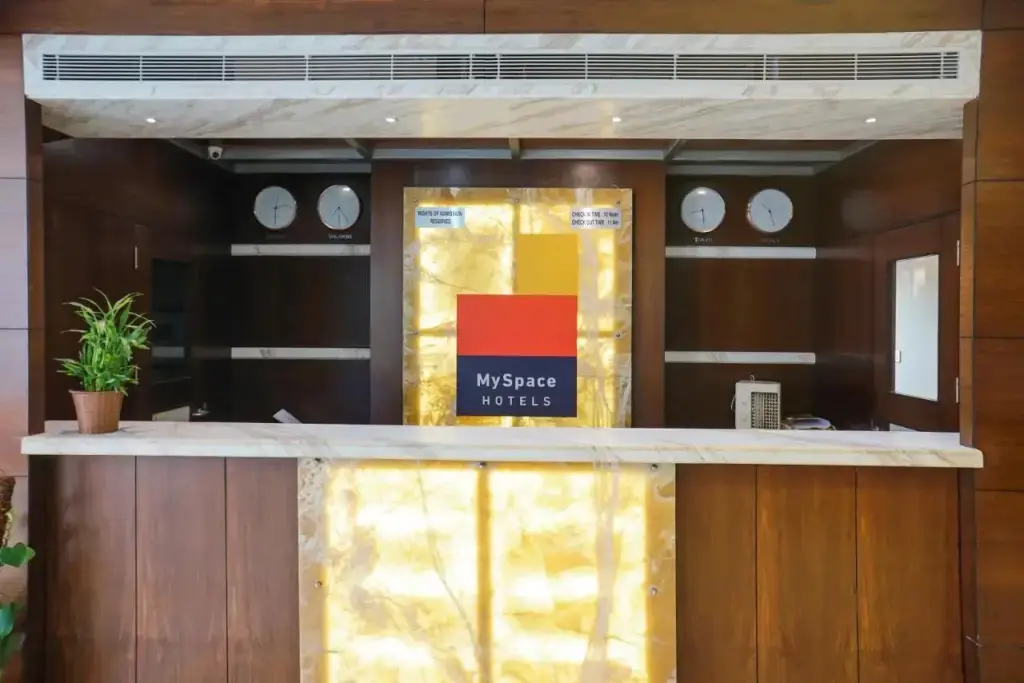 Бангалор: MySpace Hotels Silverstar