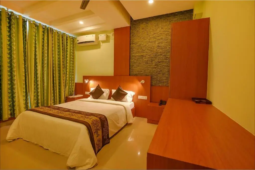 Бангалор: Fabhotel The Btm Palace