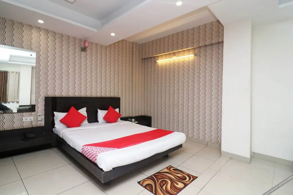 Бхопал: Fabhotel Shree Regency