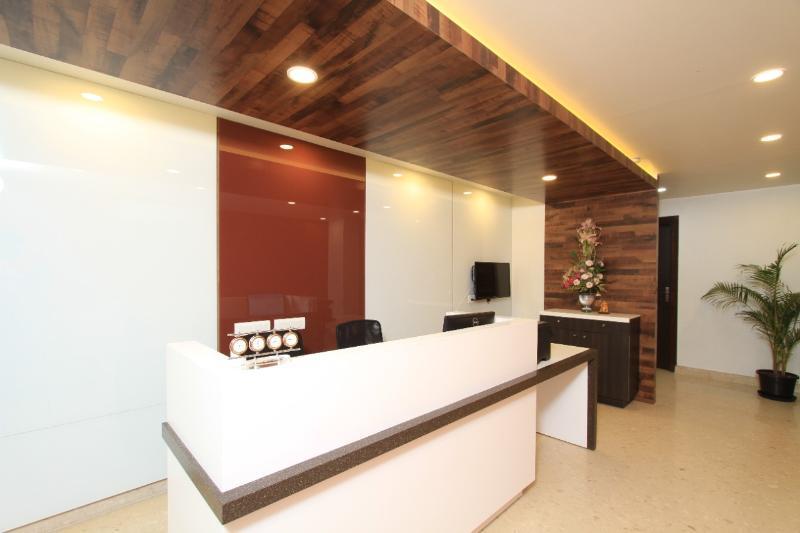 Бангалор: Alpha Suites