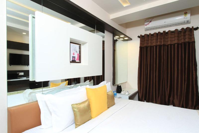 Бангалор: Alpha Suites