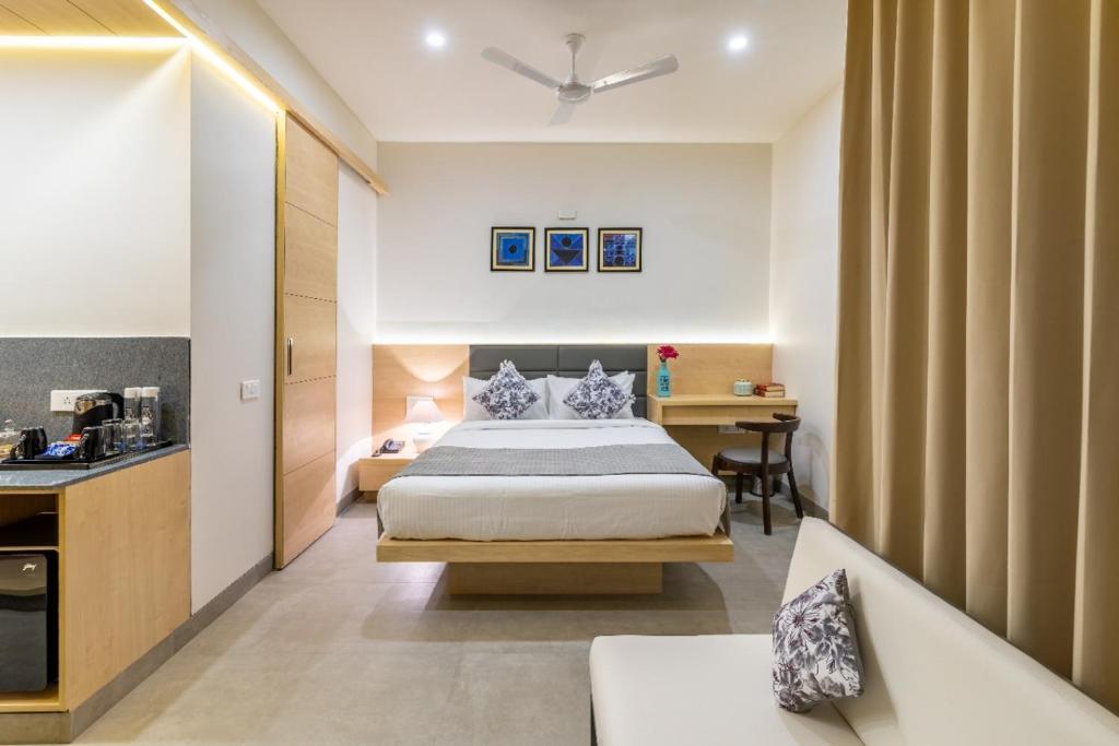 Бангалор: Iris Suites