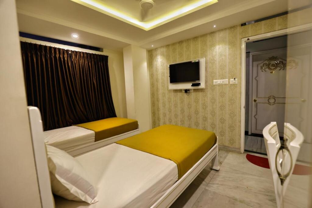 Бангалор: Hotel City Meridian