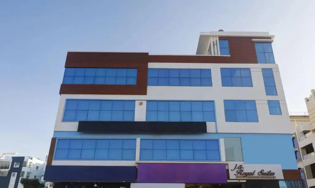 Treebo J A Royal Suites Manikonda — фото 1