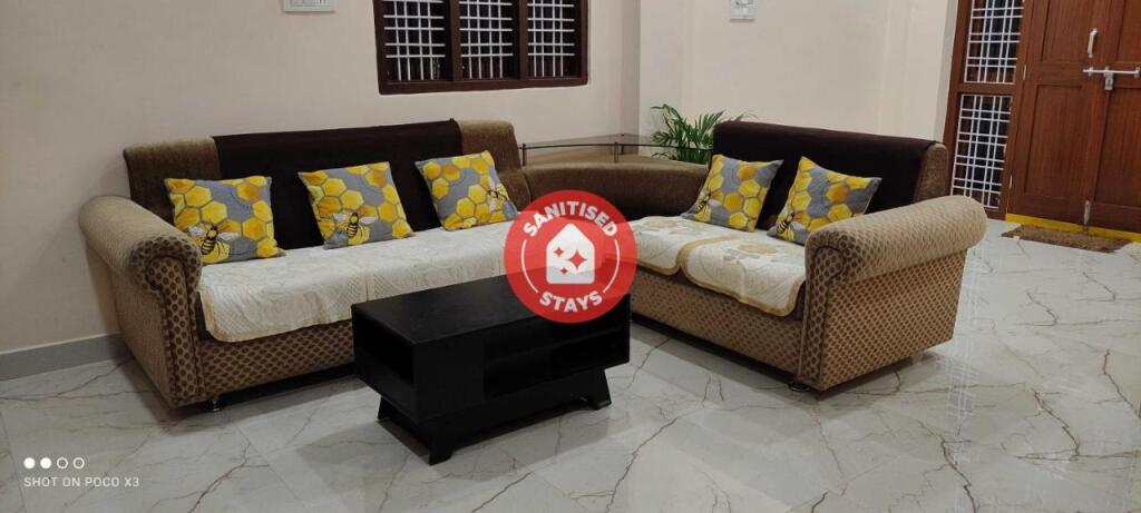 Батасингарам: OYO 93277 Sunrise Guest House