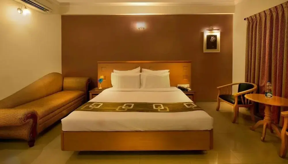 Коимбатур: Hotel Plaza Inn