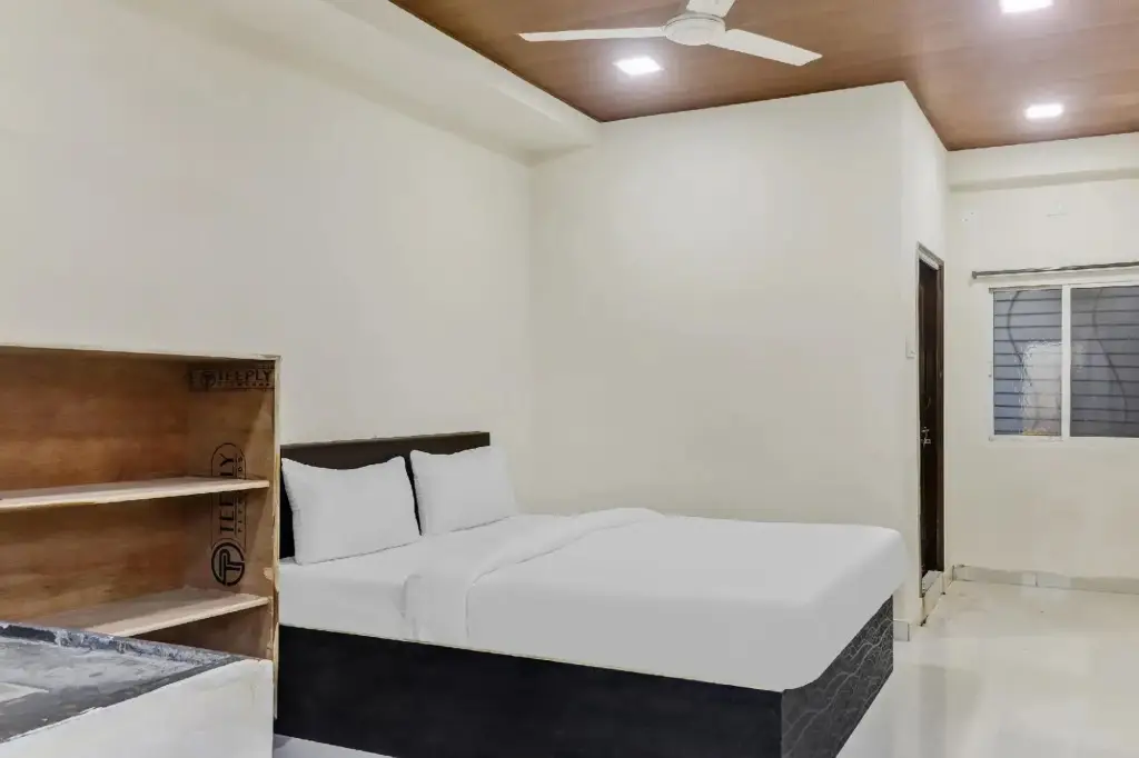 Шамшабад: OYO 86527 Hotel Vijay Residency