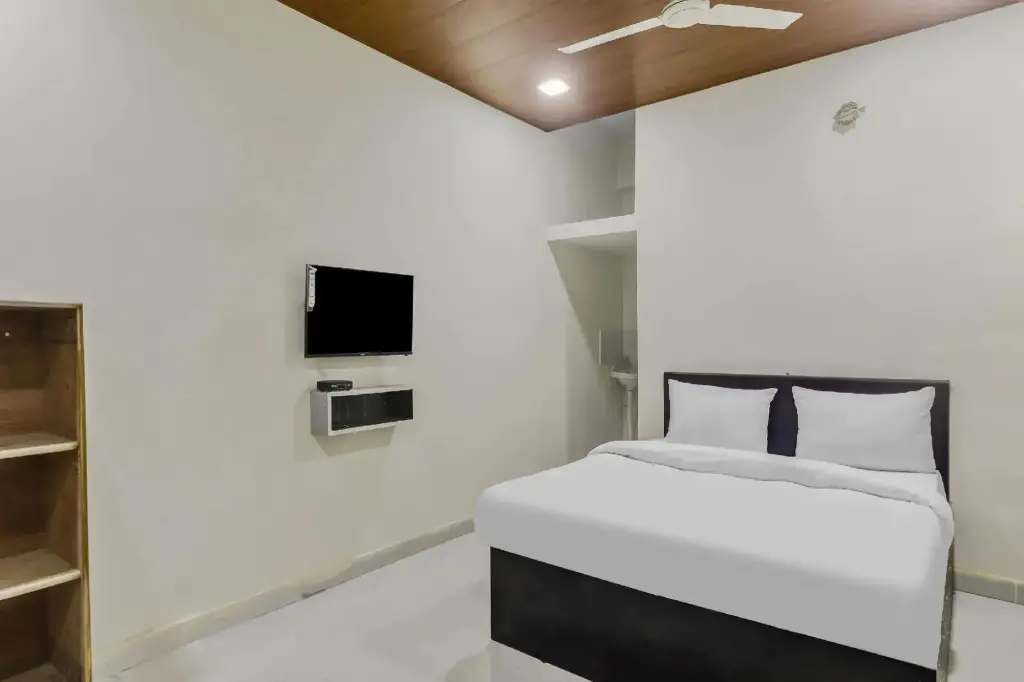 Шамшабад: OYO 86527 Hotel Vijay Residency