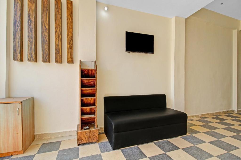 Бхопал: OYO 87057 Hotel Ashiyana Inn